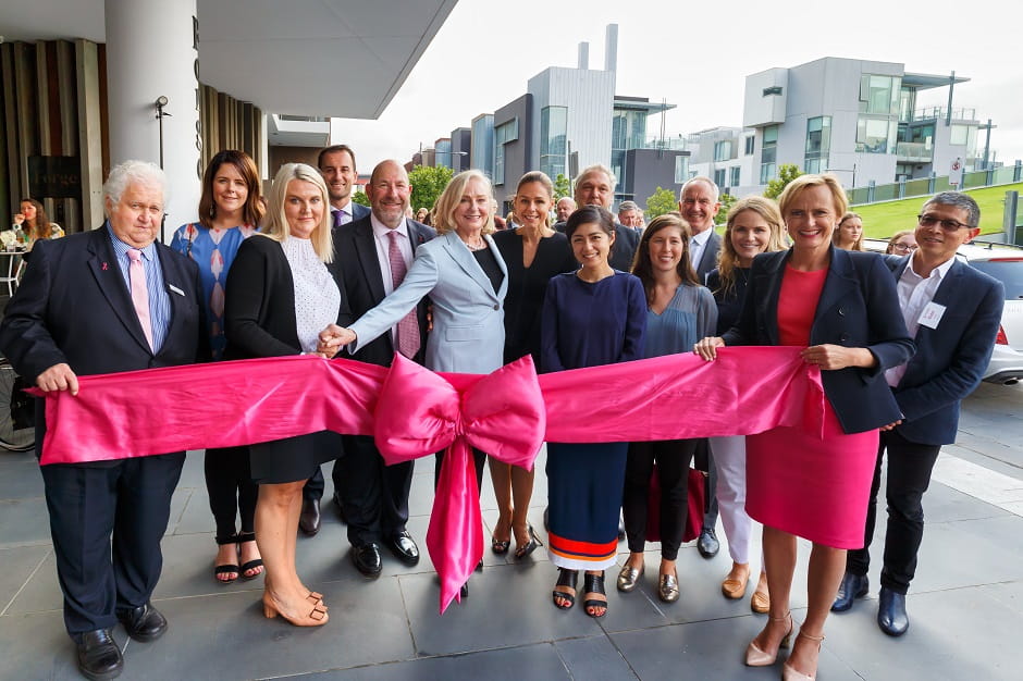 Mirvac Think Pink team at Yarra's Edge