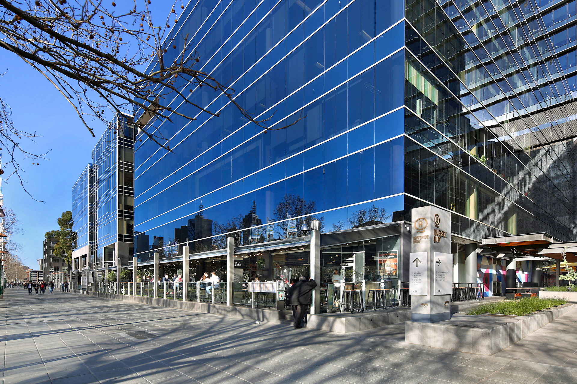 Riverside quay facade