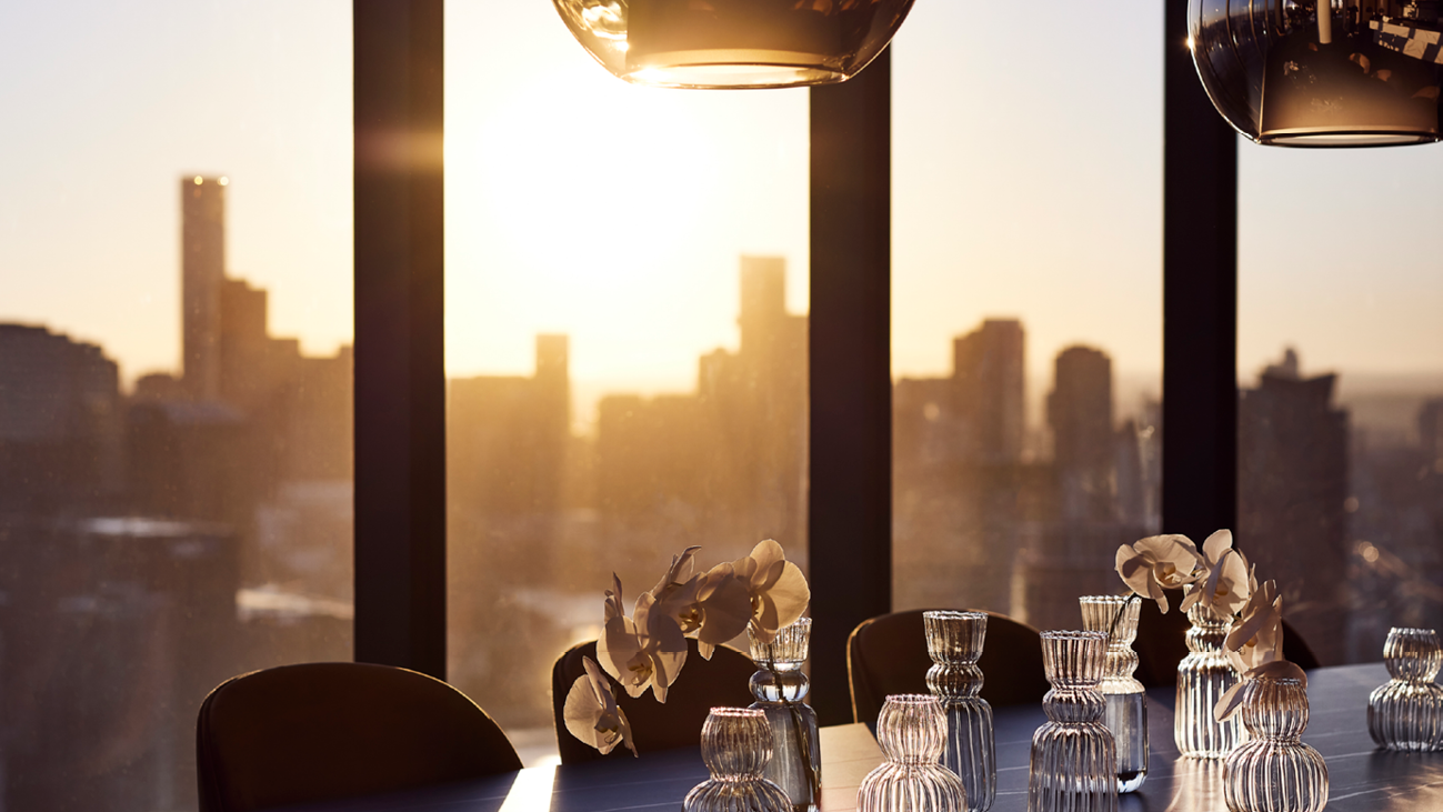 Level 43 Dining Room, Voyager